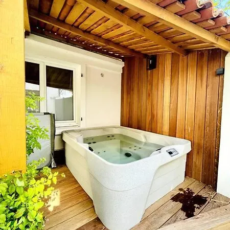 Casa Rochelaise - Jacuzzi
