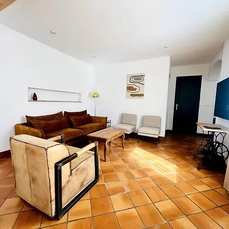 Casa Rochelaise - Jacuzzi بيت للعطل لا روشيل