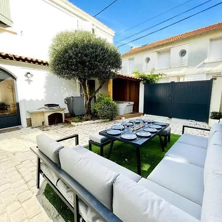 بيت للعطل Casa Rochelaise - Jacuzzi لا روشيل